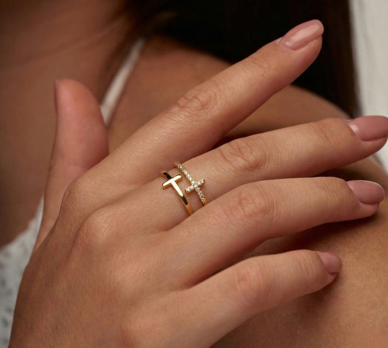 Double Cross Ring