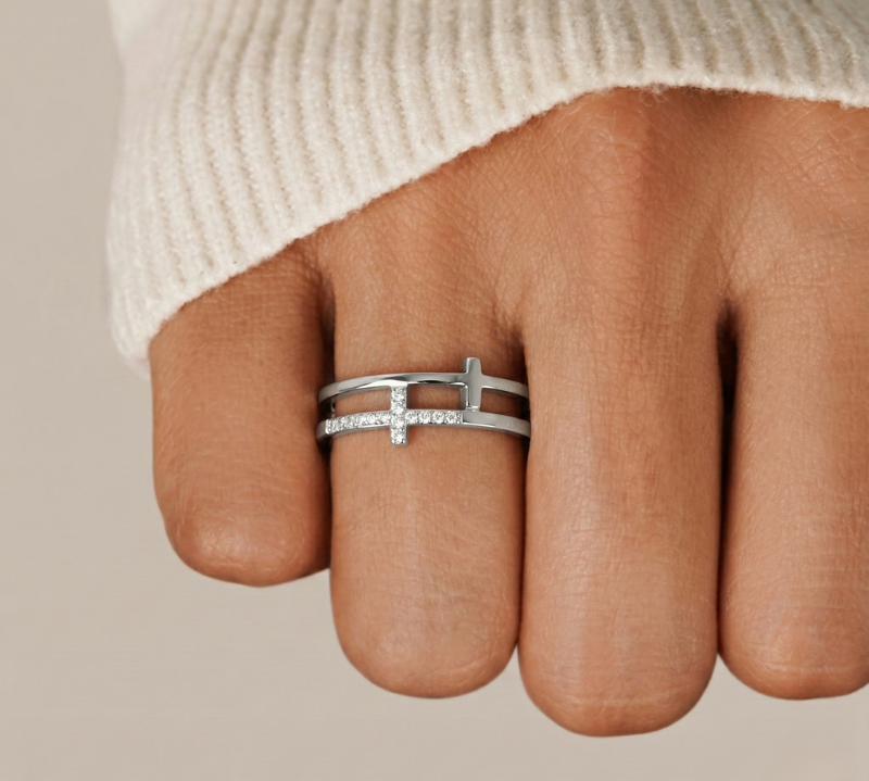 Double Cross Ring