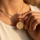 LADIES JESUS QUARTER NECKLACE