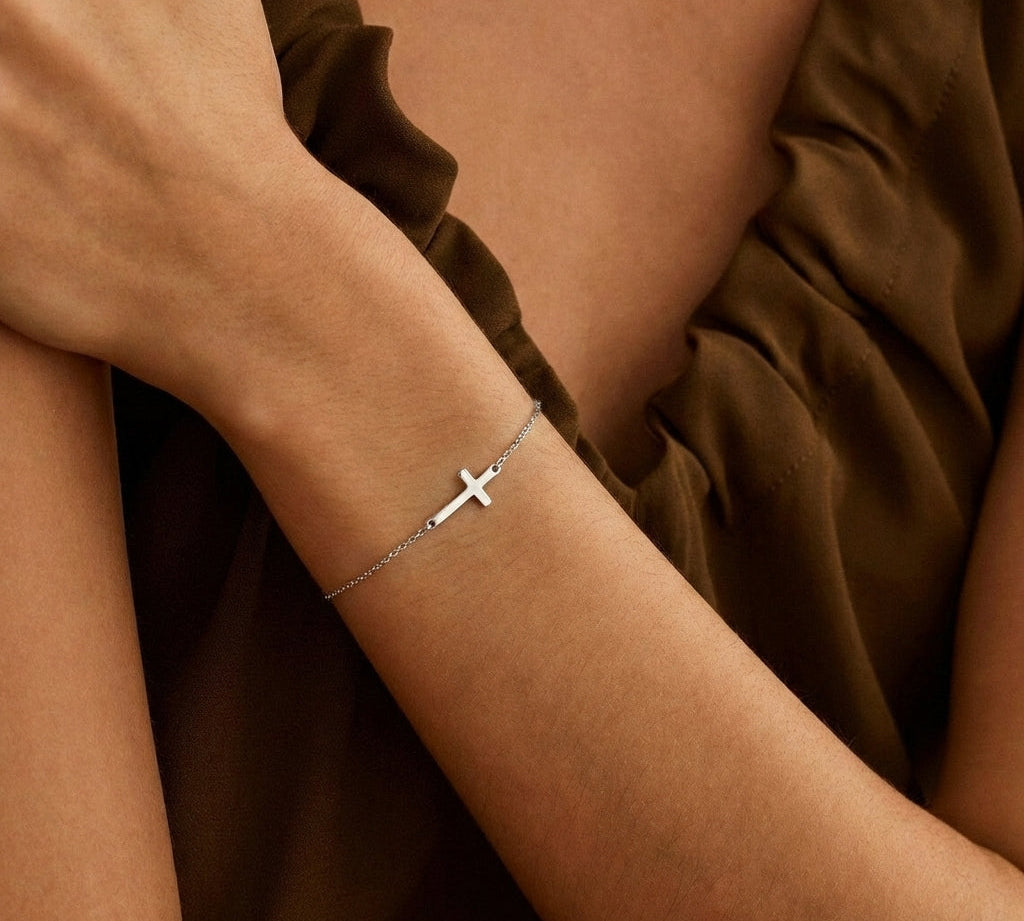 Classic Cross Bracelet